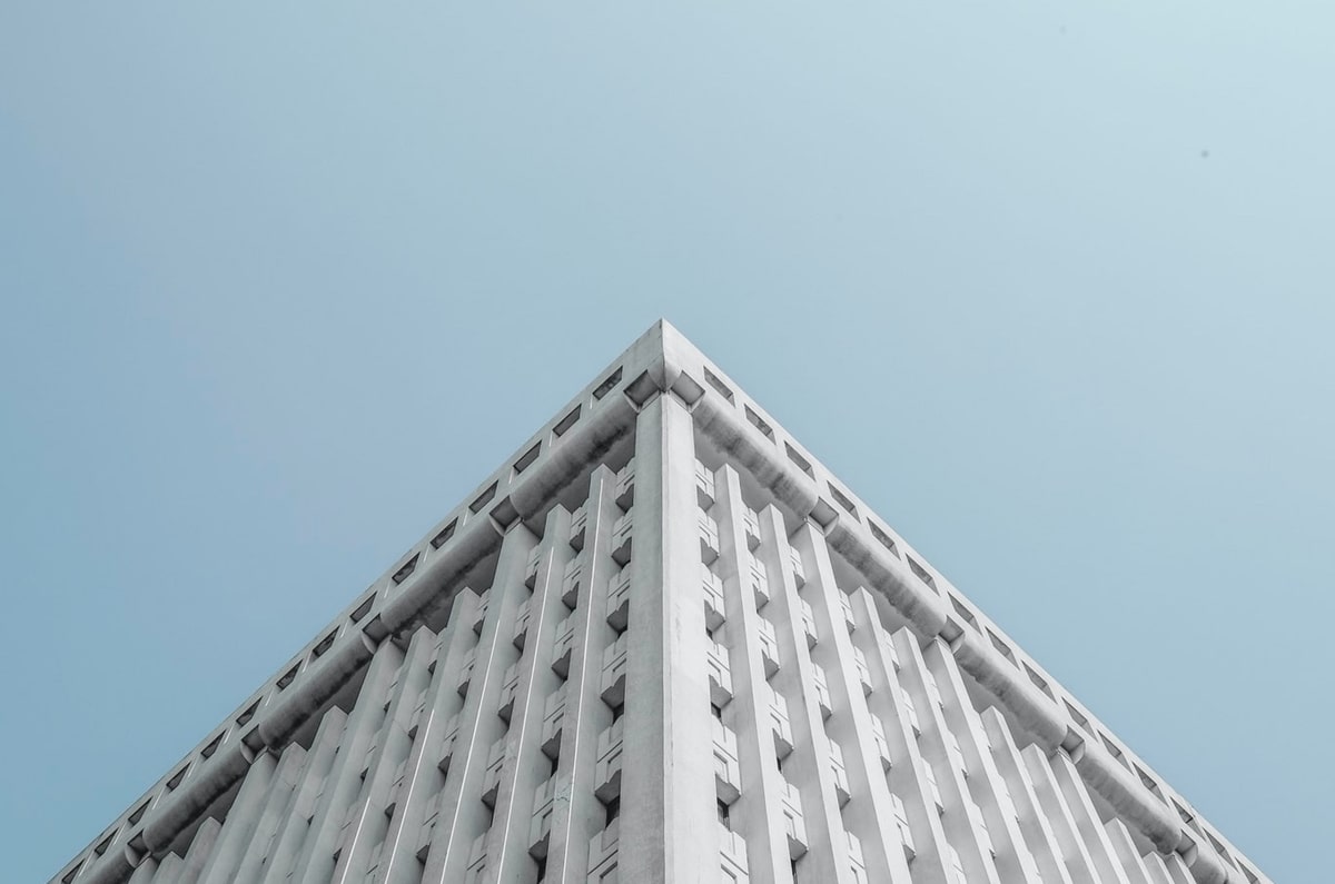 先草签皇马却被退货，后拒绝试训无缘中超，西甲金靴架不住运气差